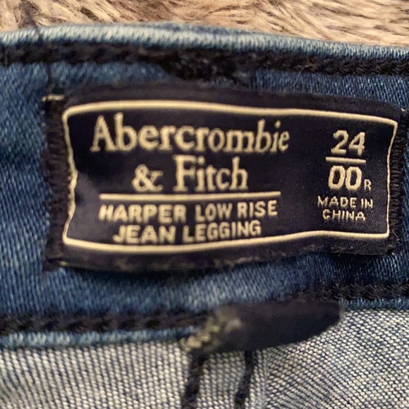 Abercrombie & Fitch Harper low rise jean legging 24 (dark rinse) - Picture 6 of 6